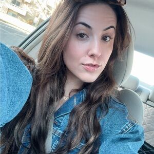 Meet your Posher, Liv